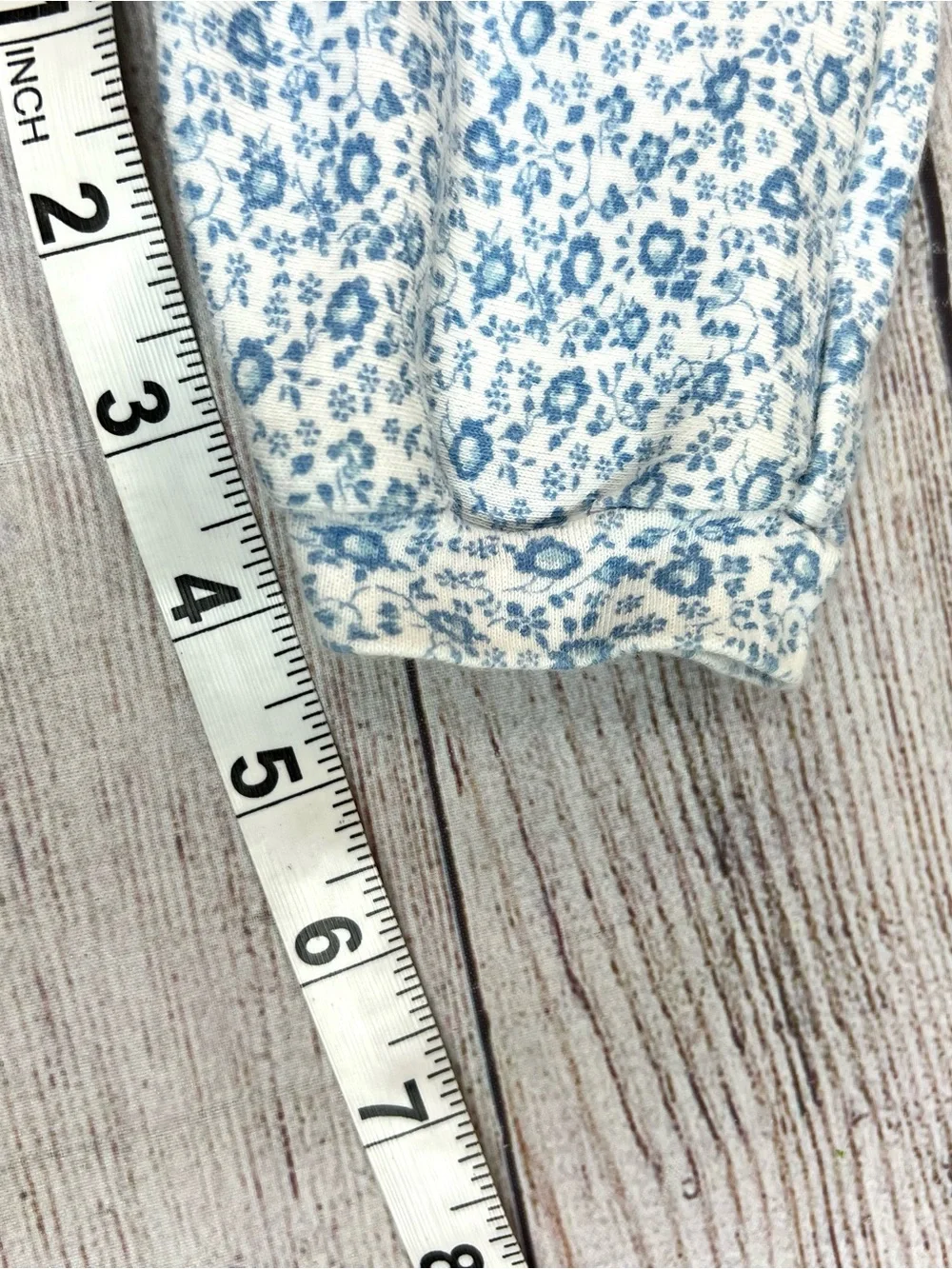 Vintage Oshkosh B’Gosh Girls Blue White Floral Romper Jumpsuit Size 3-6 M 90s
